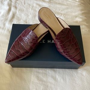 NWT 9.5W Cole Haan Piper Mule in Wine